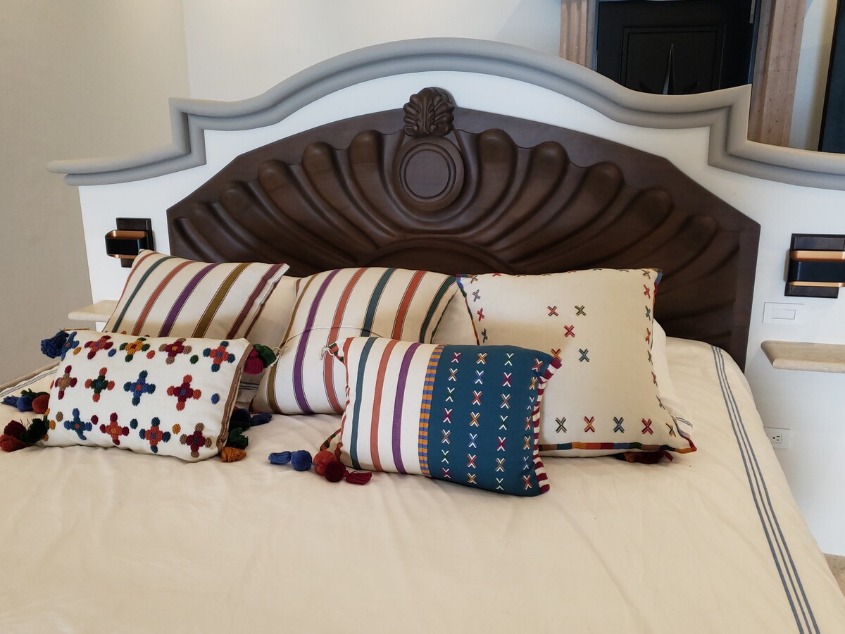 King Size master Bedroom