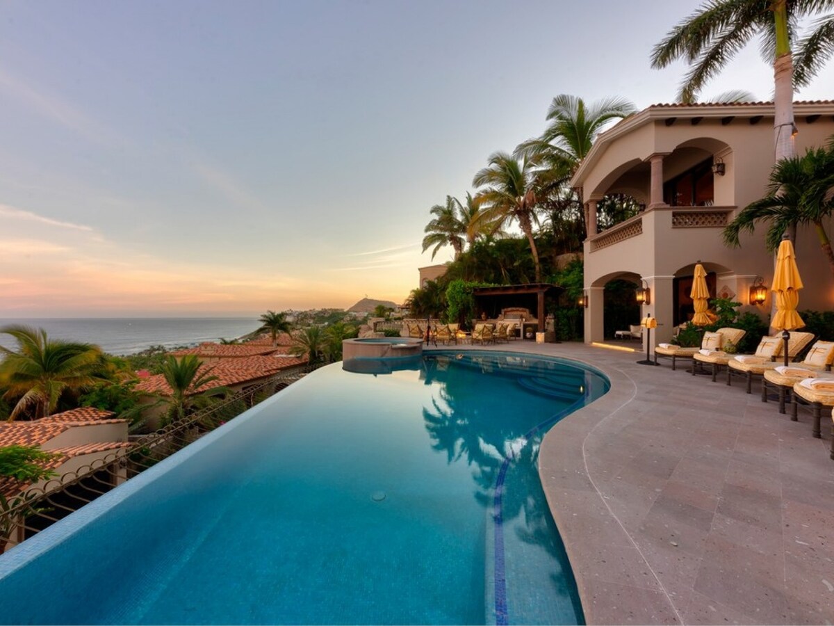 Backyard image 3