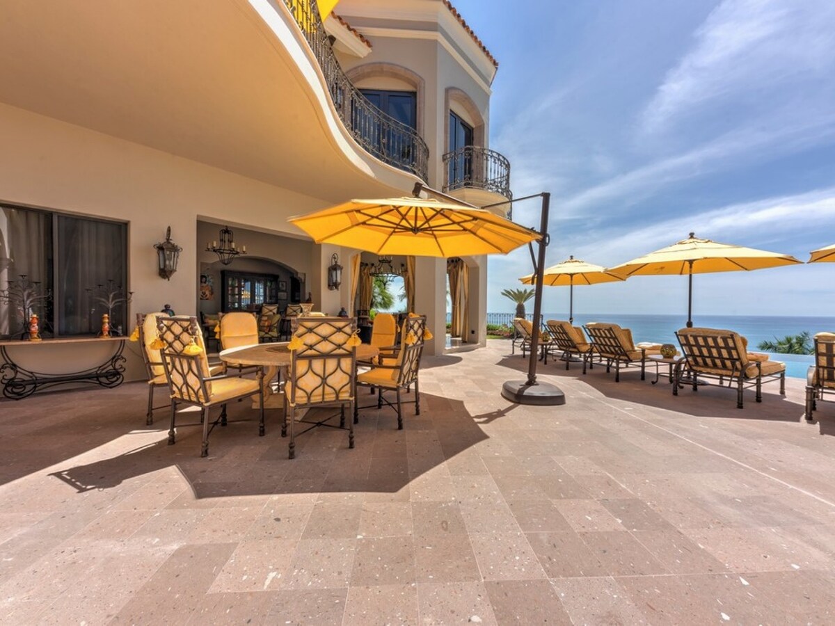 Patio image 2