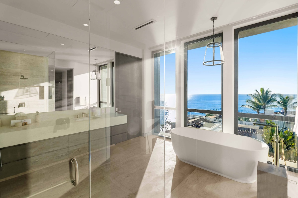 Full bathroom 2 image 4