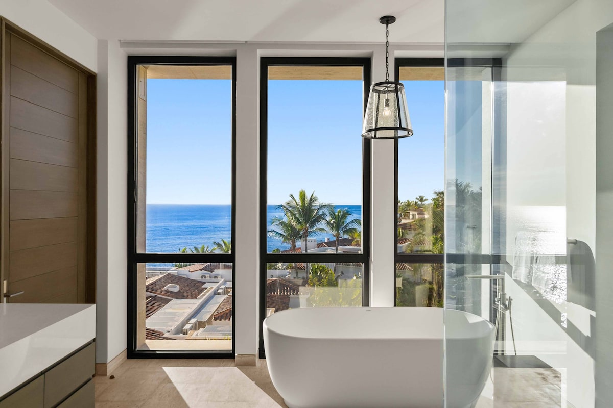 Full bathroom 5 image 1