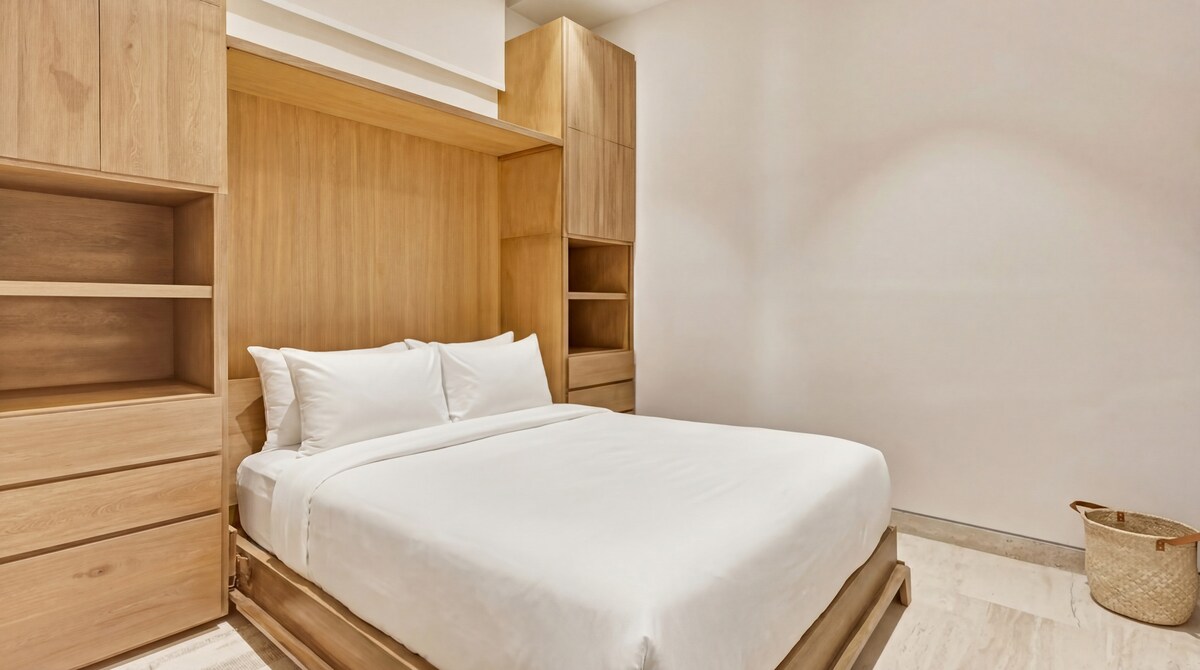 Bedroom 4 image 3