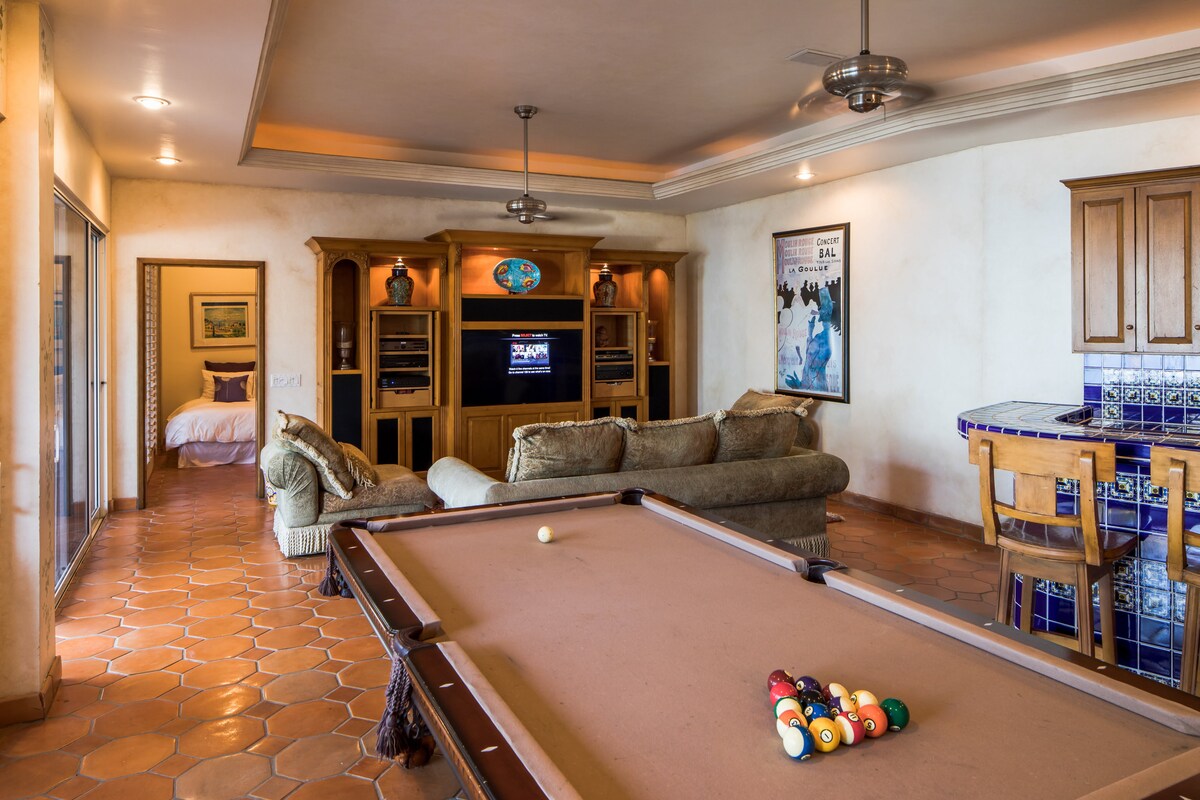 Pool House Ocean View Suite