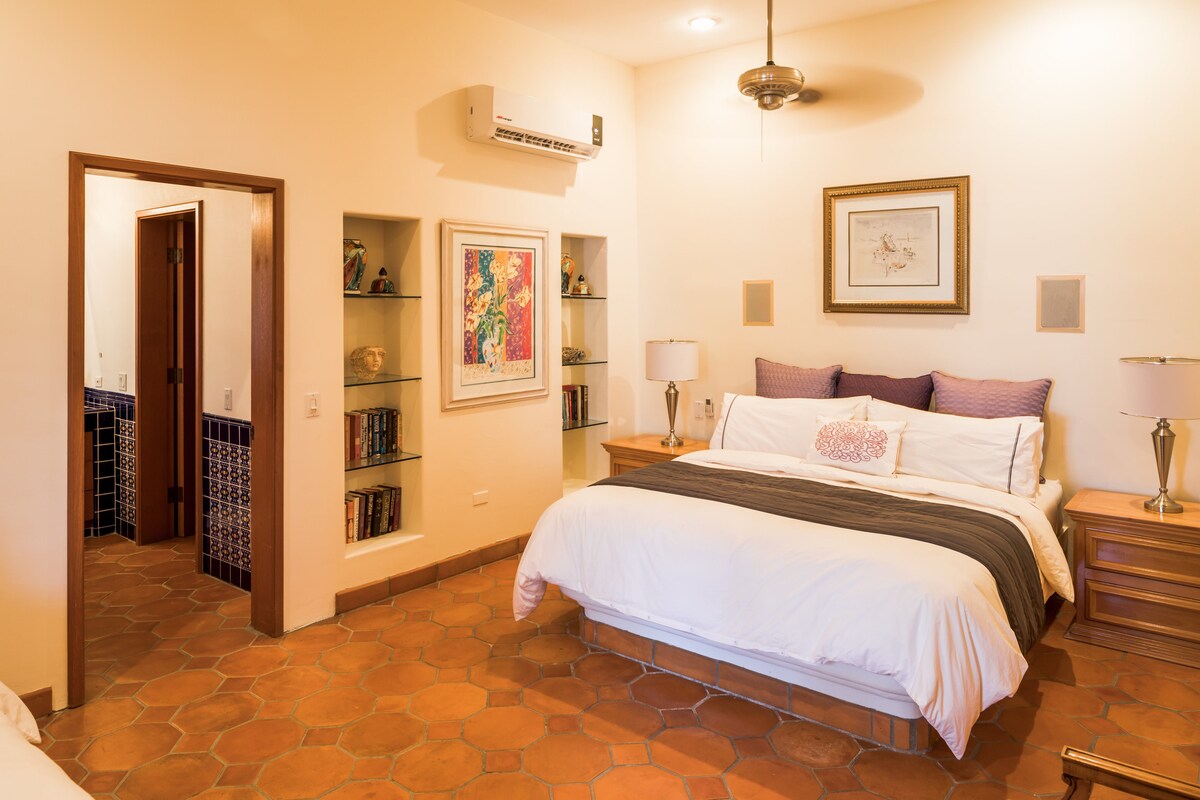 Pool House Ocean View Suite