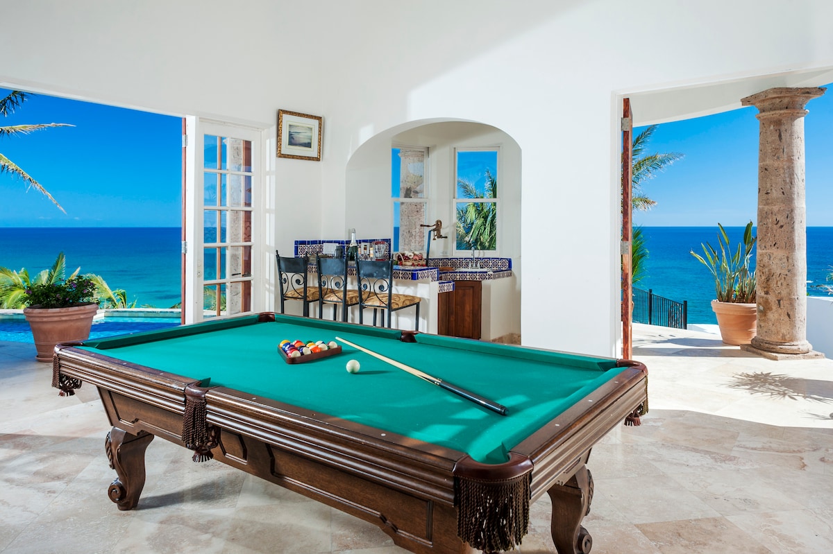 Living room image 9