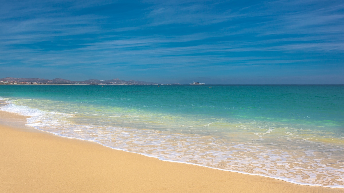 Villa Pacifica - Best rate swimmable beach directly in front of the villa