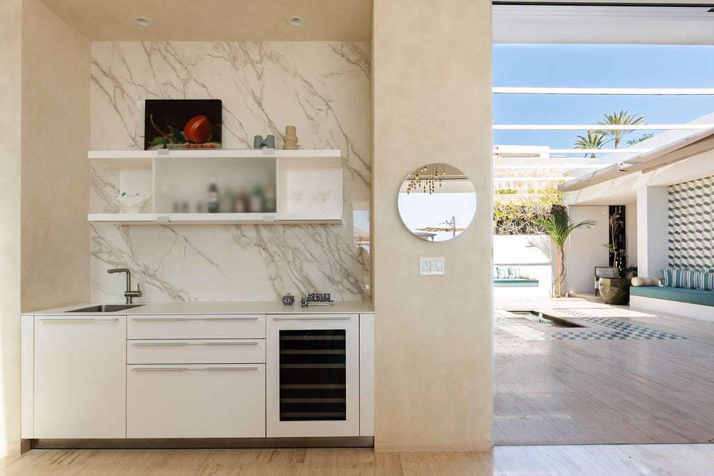 Full kitchen image 5