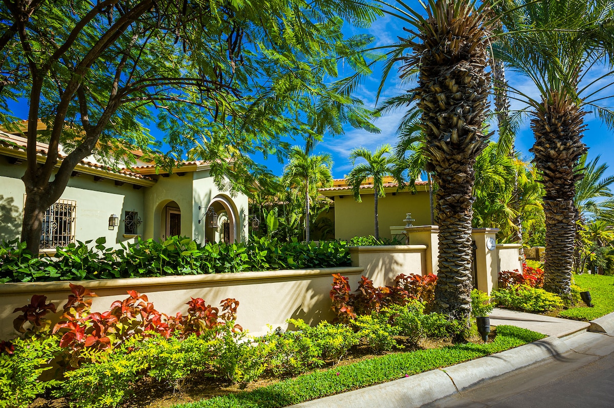 Exterior image 1