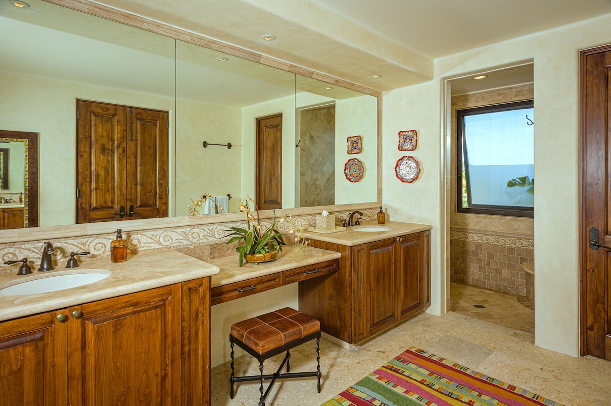 Full bathroom 3 image 1